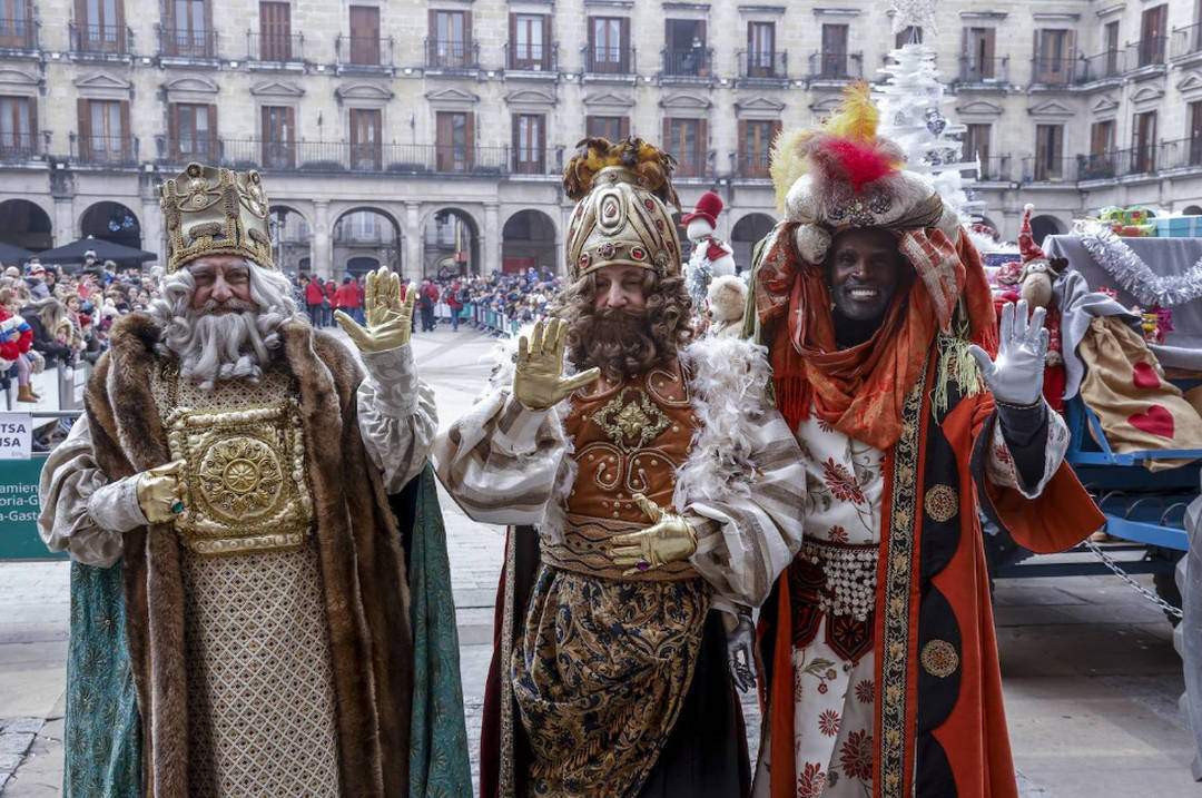 Cabalgata de Reyes Magos en Vitoria