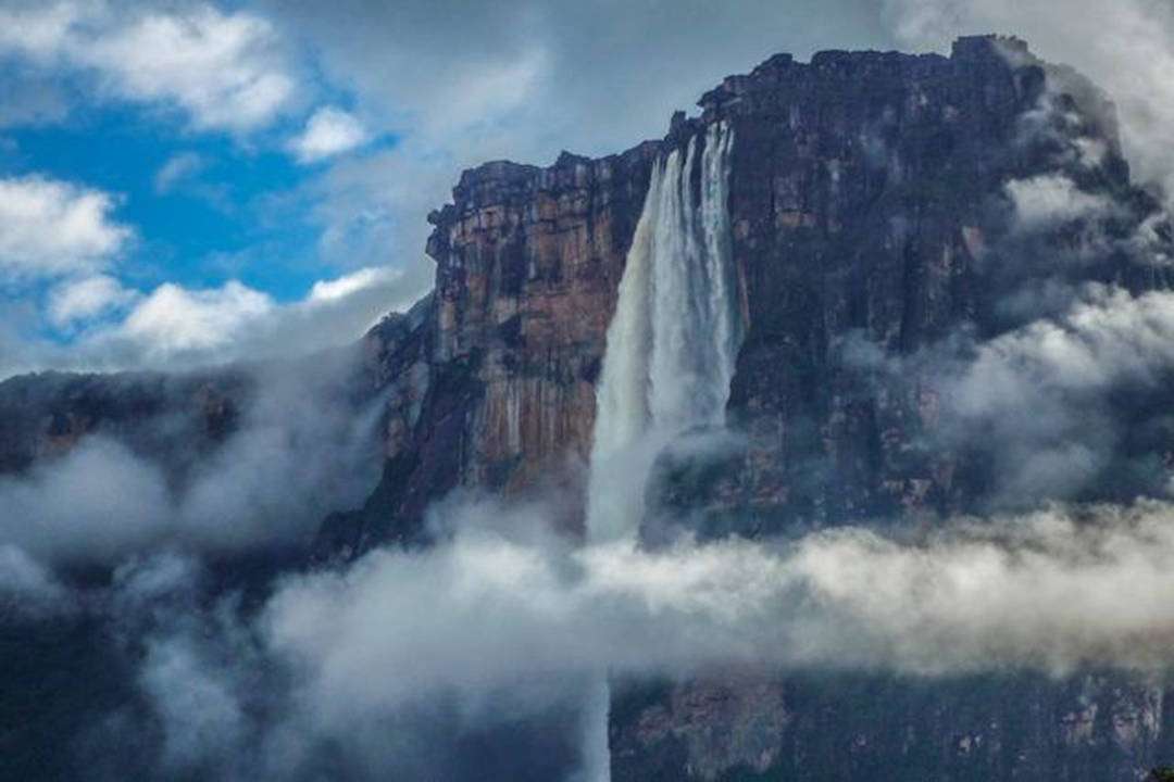 Salto del Angel y Parque Nacional Canaima - Venezuela